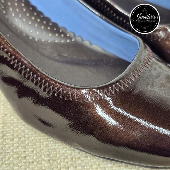 Rockport Dark Brown NWOT Patent Leather Slip On Block Heel Pumps Size 7W - Picture 6 of 13